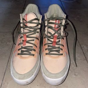 Sorel Women’s Sneakers Size 7